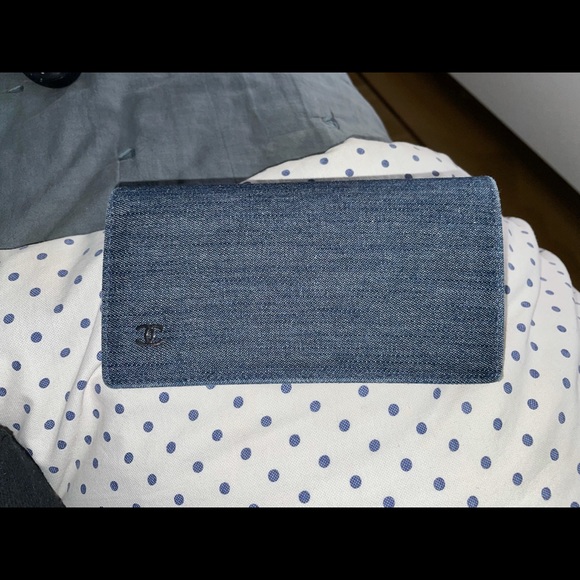 Chanel sunglasses - Picture 9 of 11